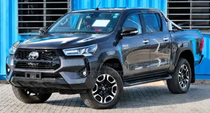 Toyota Hilux 2021 Gray
