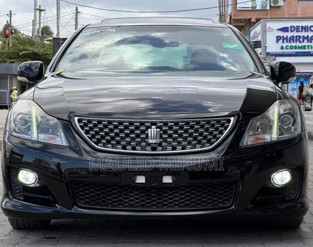 Toyota Crown 2008 Black