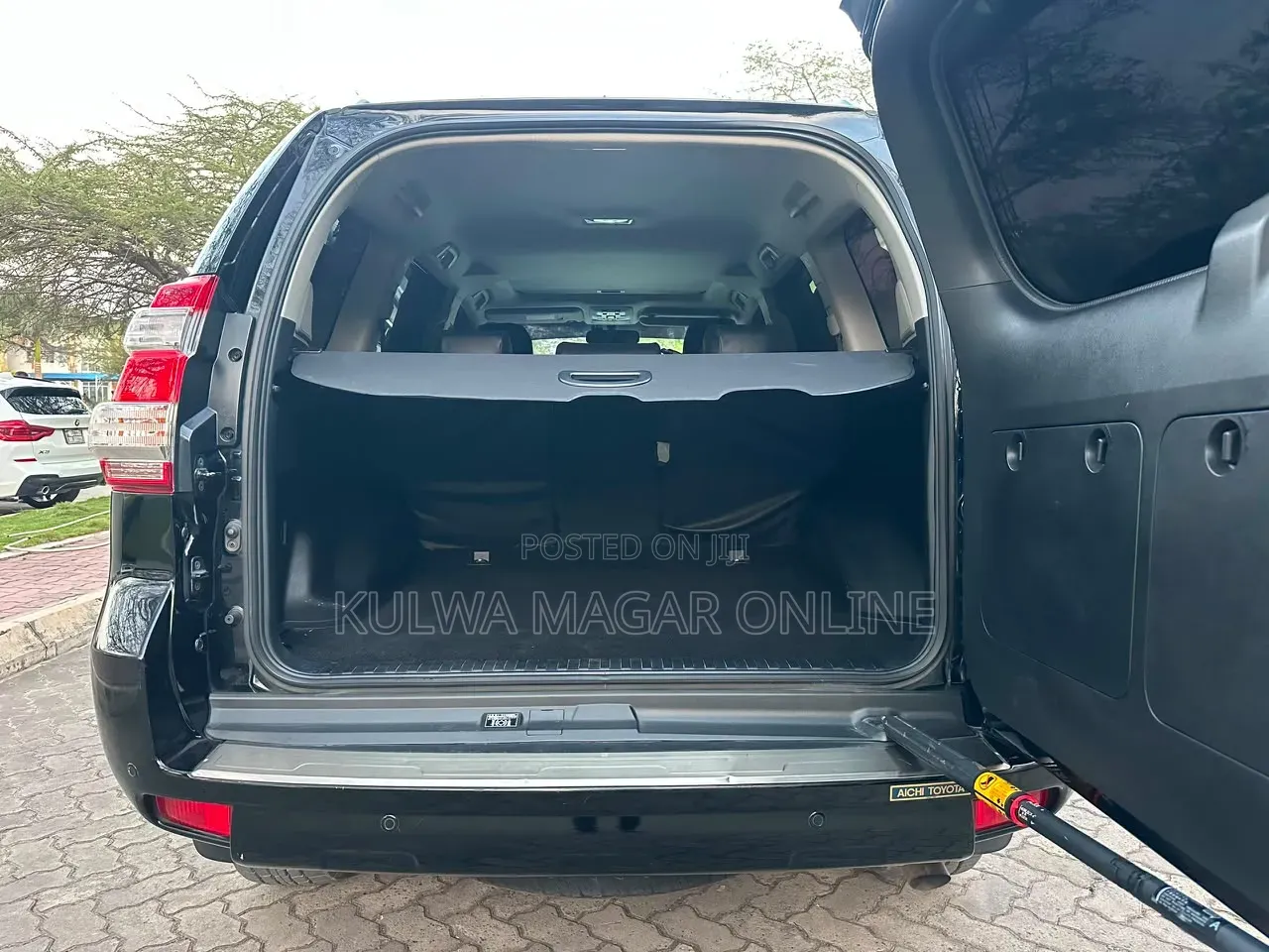 Toyota Land Cruiser Prado 2015 Black