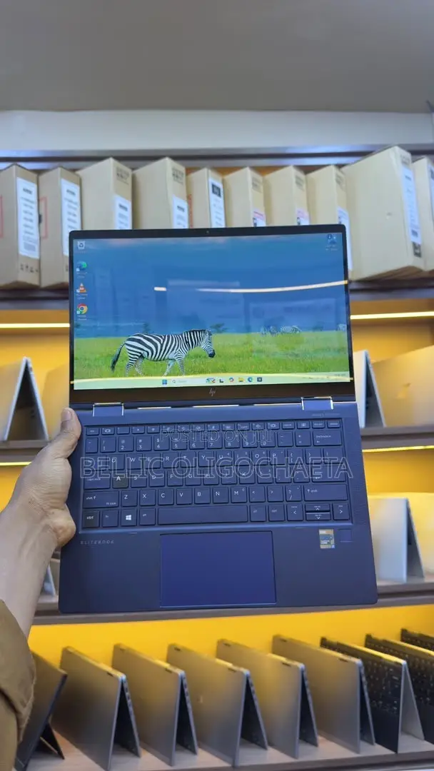 Laptop HP Dragonfly G2 16GB Intel Core i7 SSD 256GB