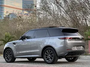 Land Rover Range Rover Sport 2025 Gray