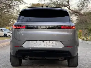 Land Rover Range Rover Sport 2025 Gray