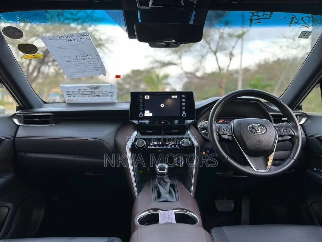 Toyota Harrier 2020 Matt Black
