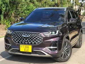 Chery Tiggo 2 2023 Maroon