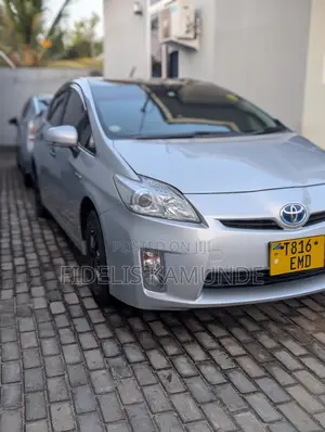 Toyota Prius 2010 Silver