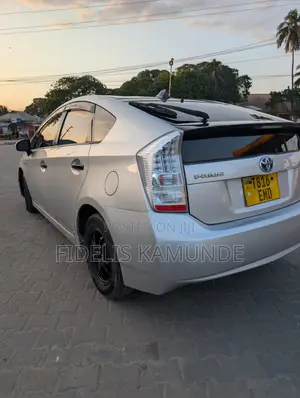 Toyota Prius 2010 Silver