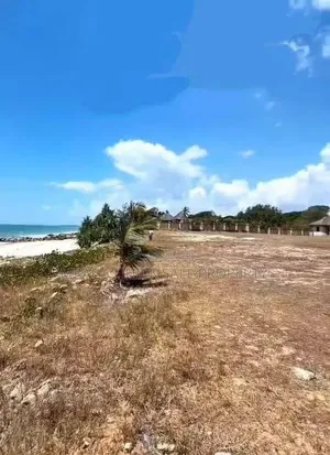 Beach Plot for Sale at Bahari Beach 8000 SQM