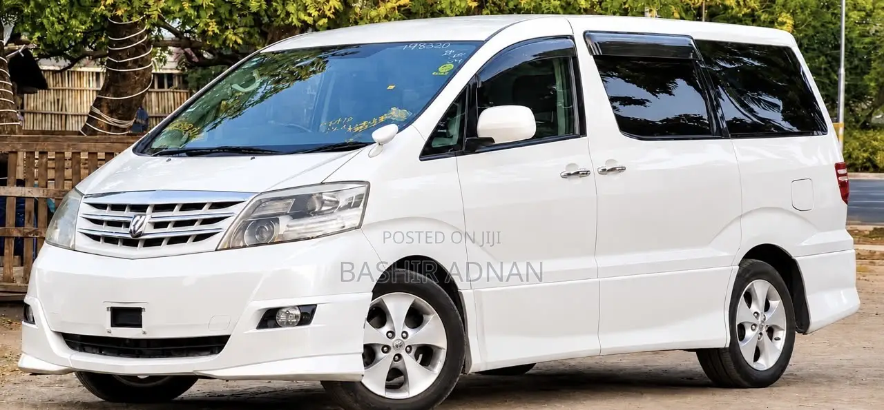 Toyota Alphard 2.4 Petrol FWD 2007 Off white