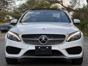 Mercedes-Benz C200 2014 White