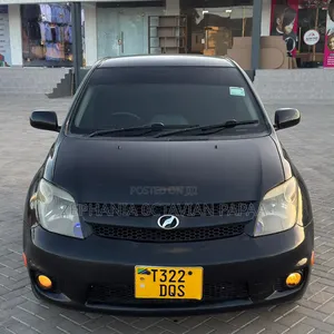 Toyota IST 2005 Black