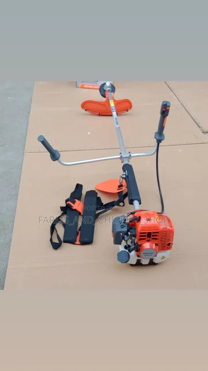 Mashine Ya Kukata Nyasi (Grass Cutter)