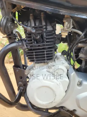 Bajaj Boxer 125 2026 Black