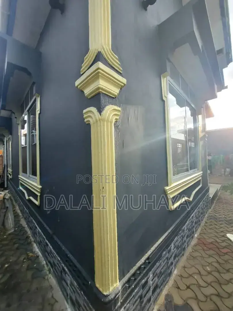 4bdrm House in Azam Complex, Mbagala for sale