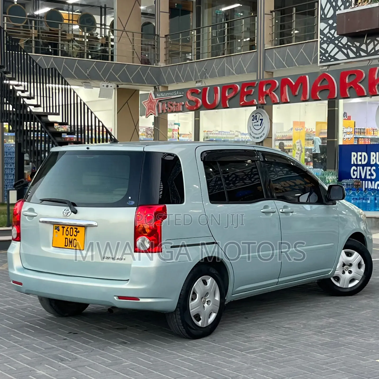 Toyota Raum 2005 Blue