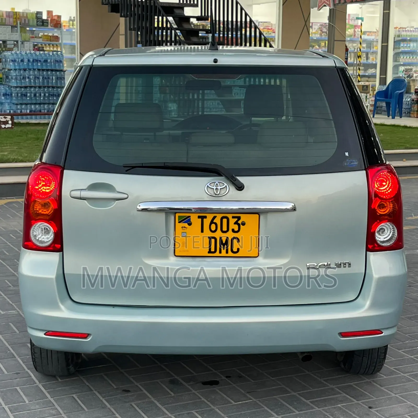 Toyota Raum 2005 Blue