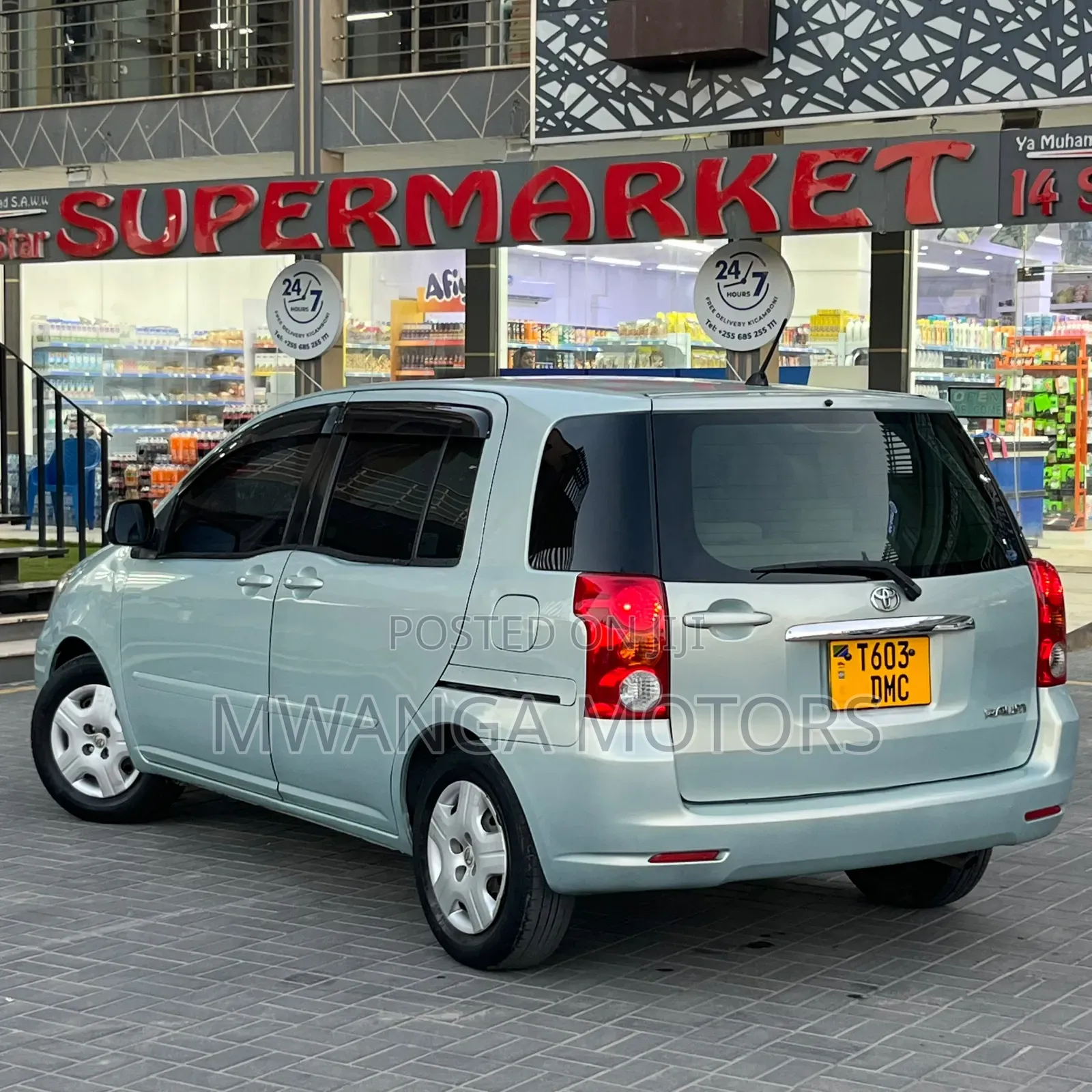 Toyota Raum 2005 Blue