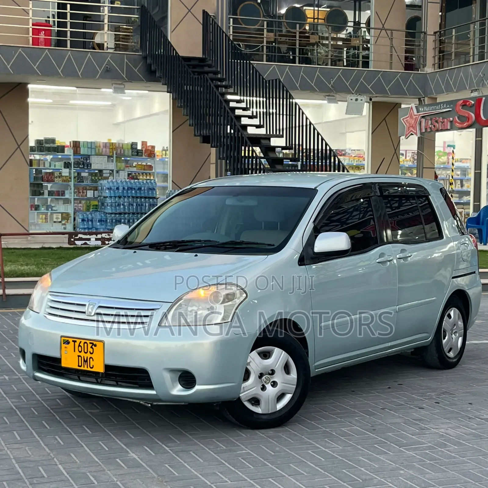 Toyota Raum 2005 Blue