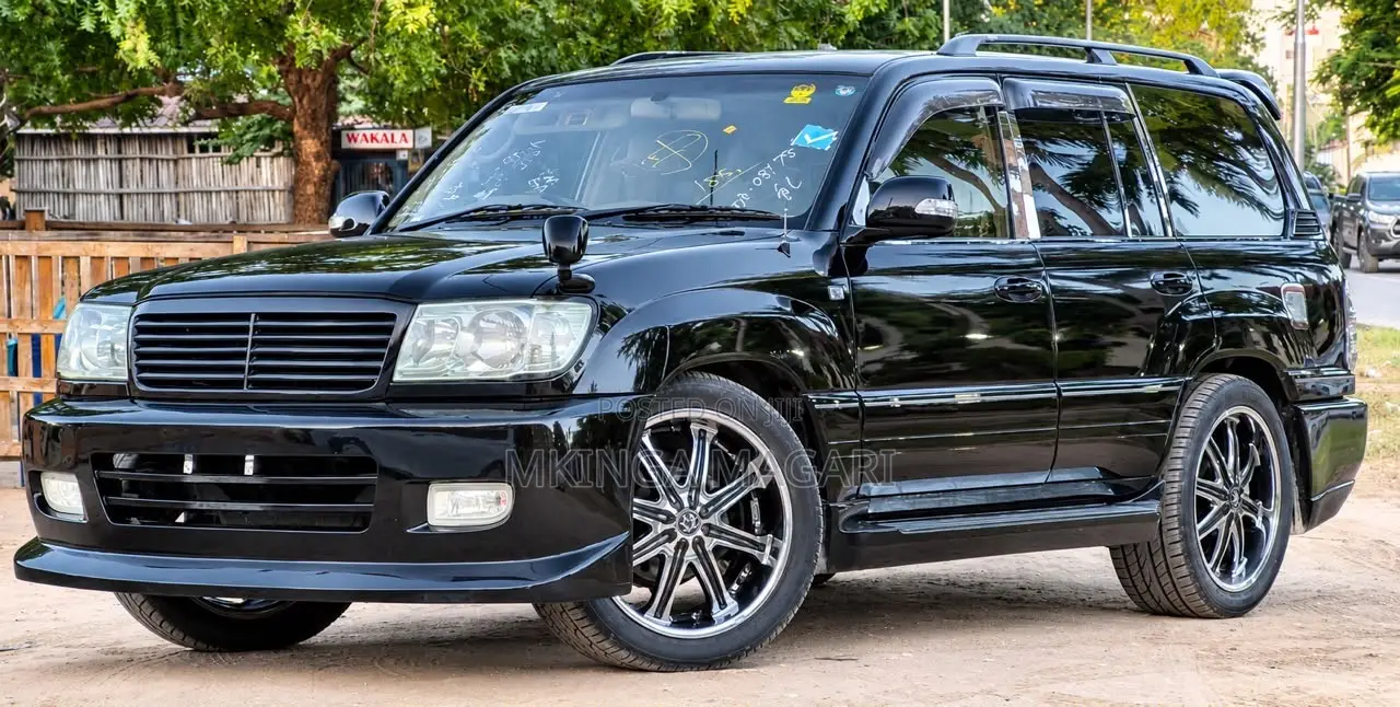 Toyota Land Cruiser 2004 Black