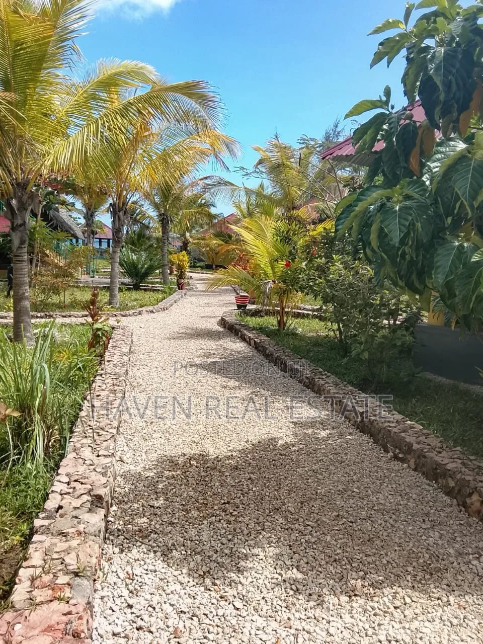 Furnished 7bdrm House in Kati for rent