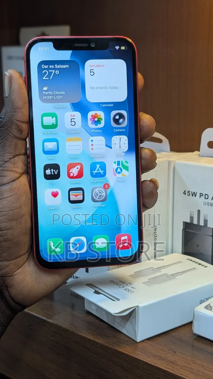 Apple iPhone 12 64 GB Red