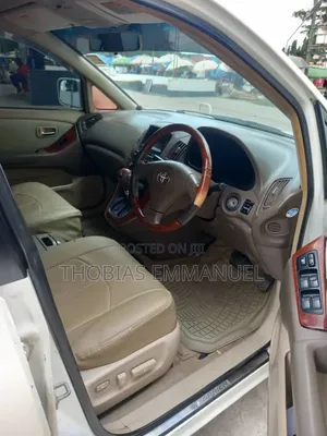 Toyota Harrier 2002 White