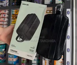 Greet Lion Tirana Travel Pouch, Water-Resistant PU Leather, Black