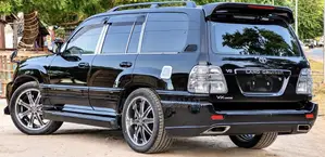 Toyota Land Cruiser HDJ 100 2004 Black