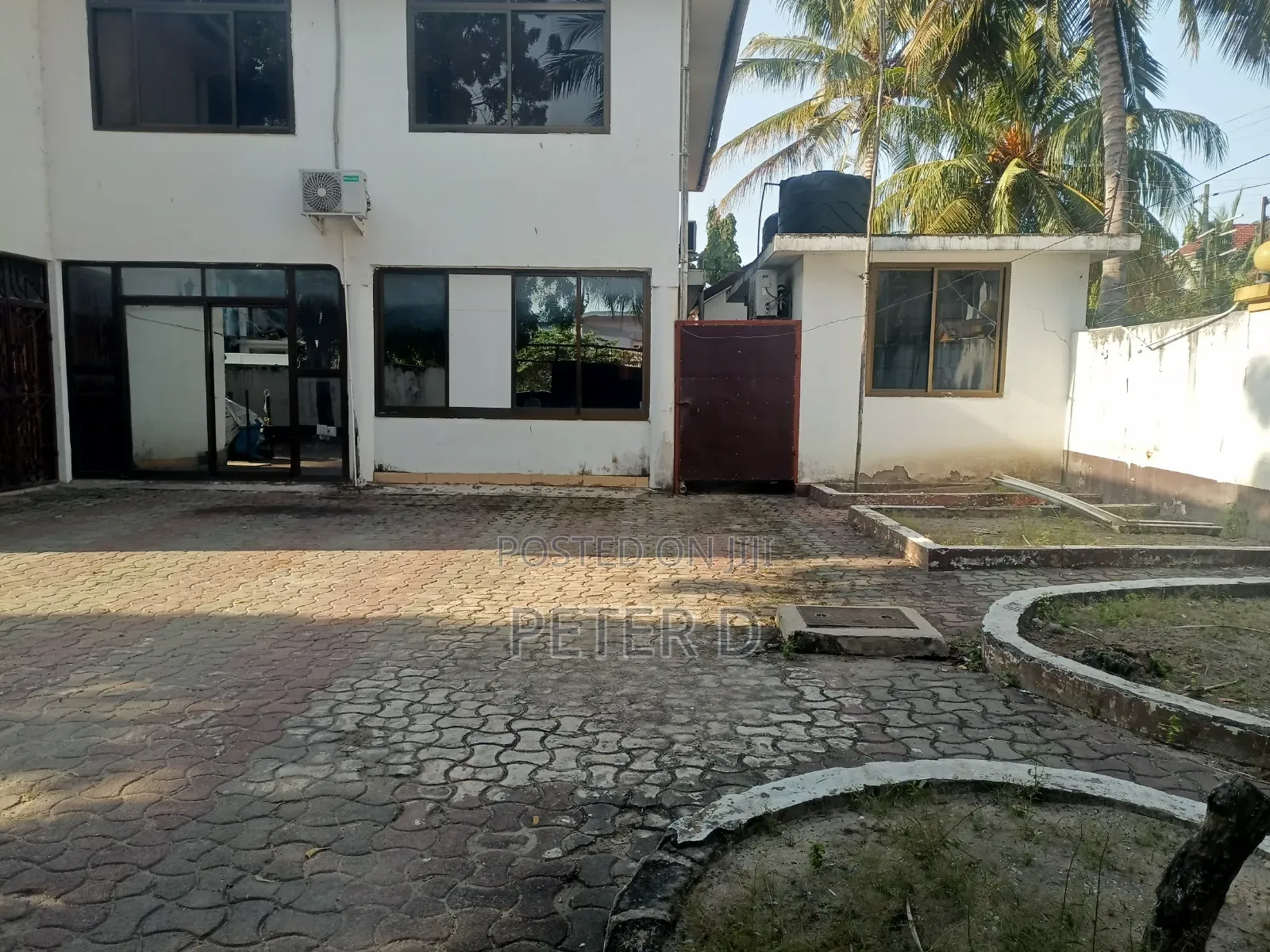 6bdrm House in Mikocheni for sale
