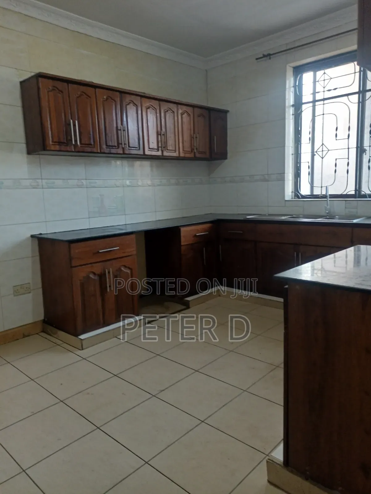 6bdrm House in Mikocheni for sale