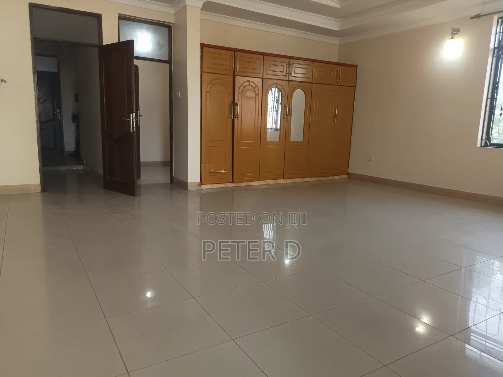 6bdrm House in Mikocheni for sale