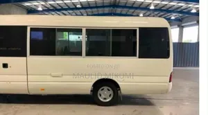 Toyota Coaster 2000 White