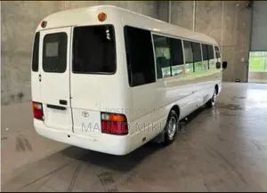 Toyota Coaster 2000 White