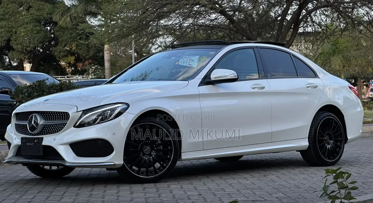 Mercedes-Benz C-Class 2014 White