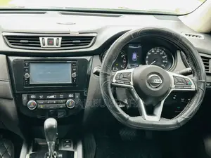 Nissan X-Trail 2.0 Petrol AWD 2017 Black
