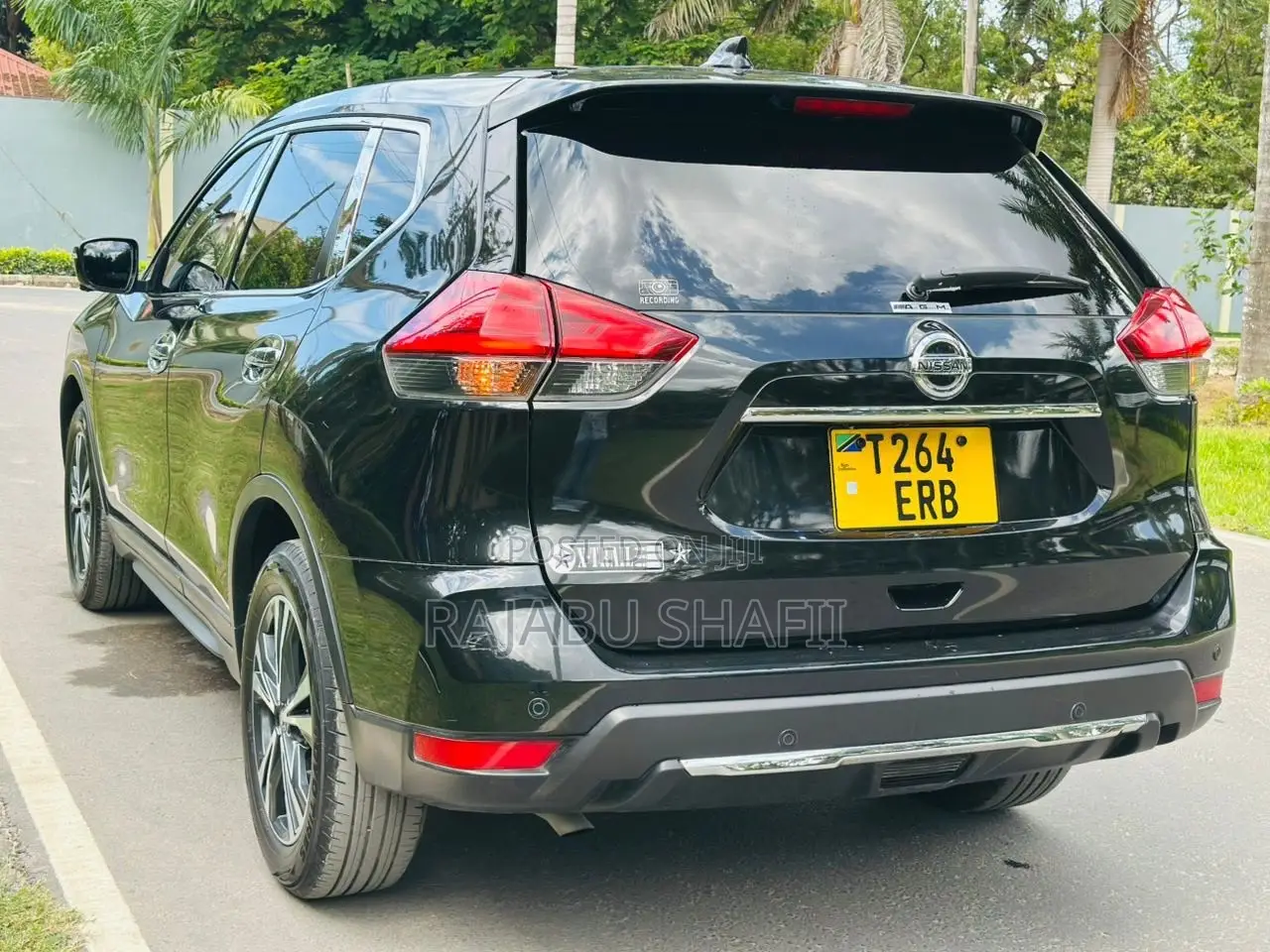 Nissan X-Trail 2.0 Petrol AWD 2017 Black
