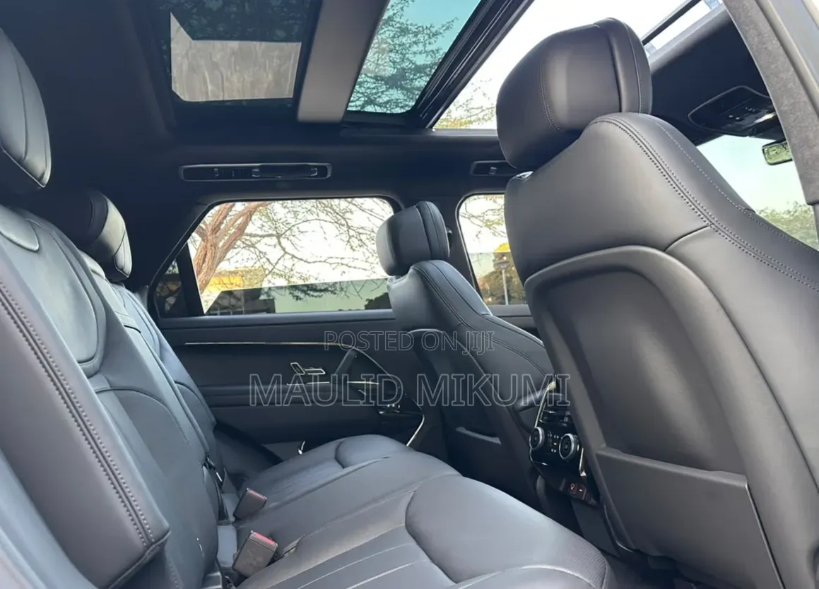 Land Rover Range Rover Sport 2025 Gray