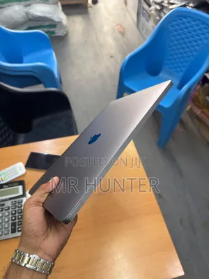 Laptop Apple MacBook Air 2019 8GB Intel Core i5 SSD 256GB