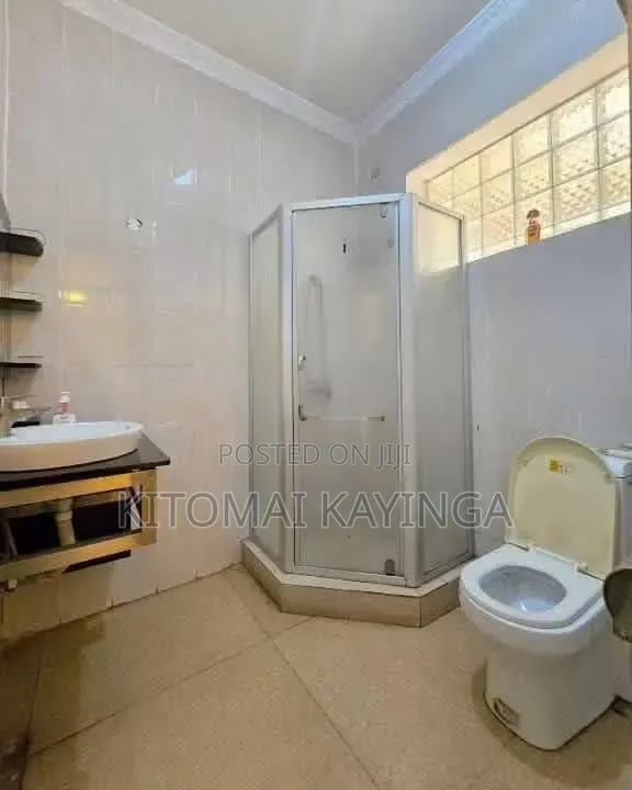 14bdrm House in Masaki for rent