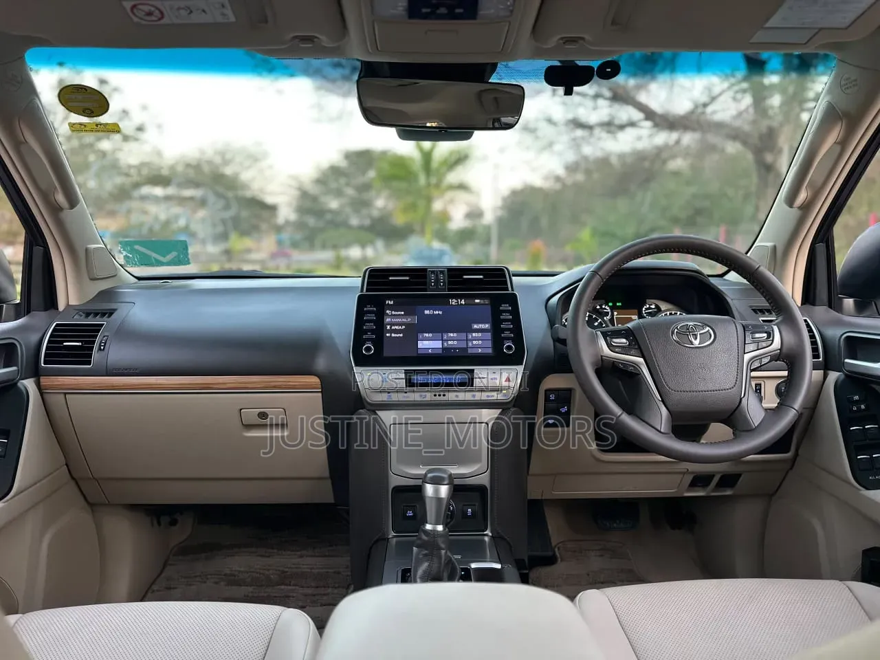 Toyota Land Cruiser Prado 2023 White