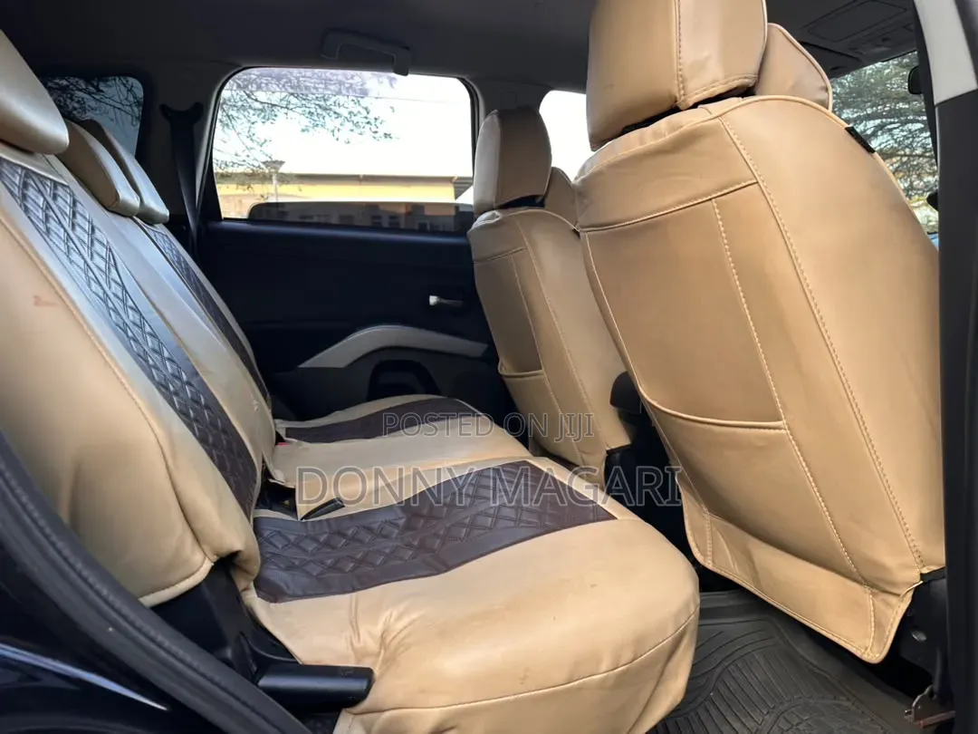 Mitsubishi Outlander 2011 Black