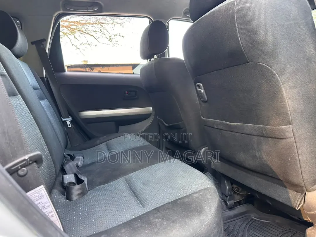 Toyota IST 2006 Silver