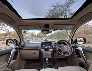 Toyota Land Cruiser Prado 2.7 2023 Off white