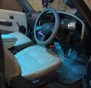 Toyota Hilux 1997 Gray