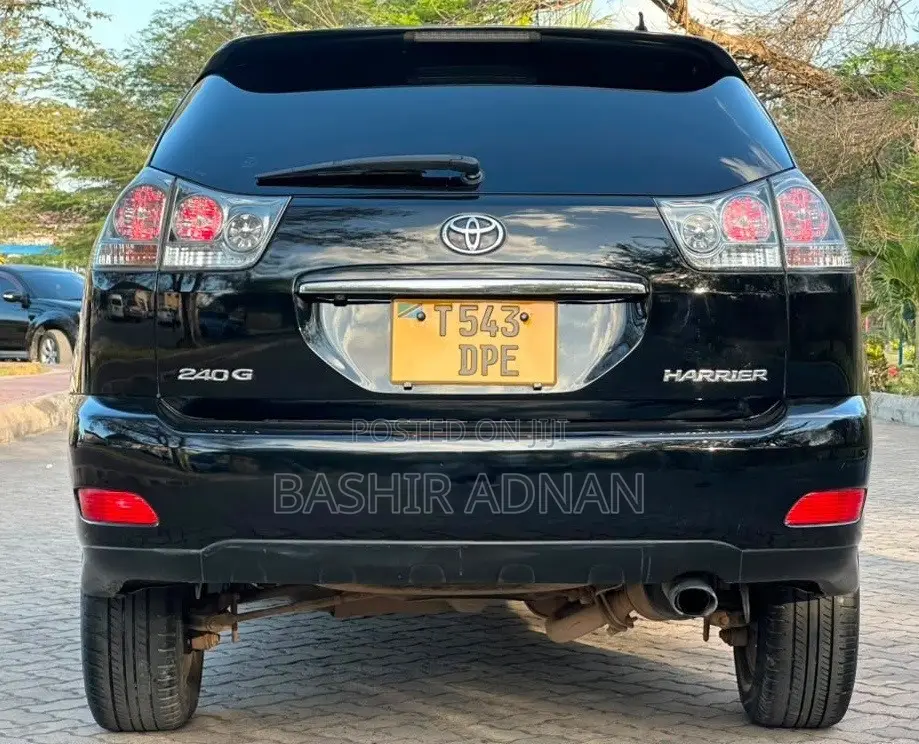 Toyota Harrier 2.4 2007 Black