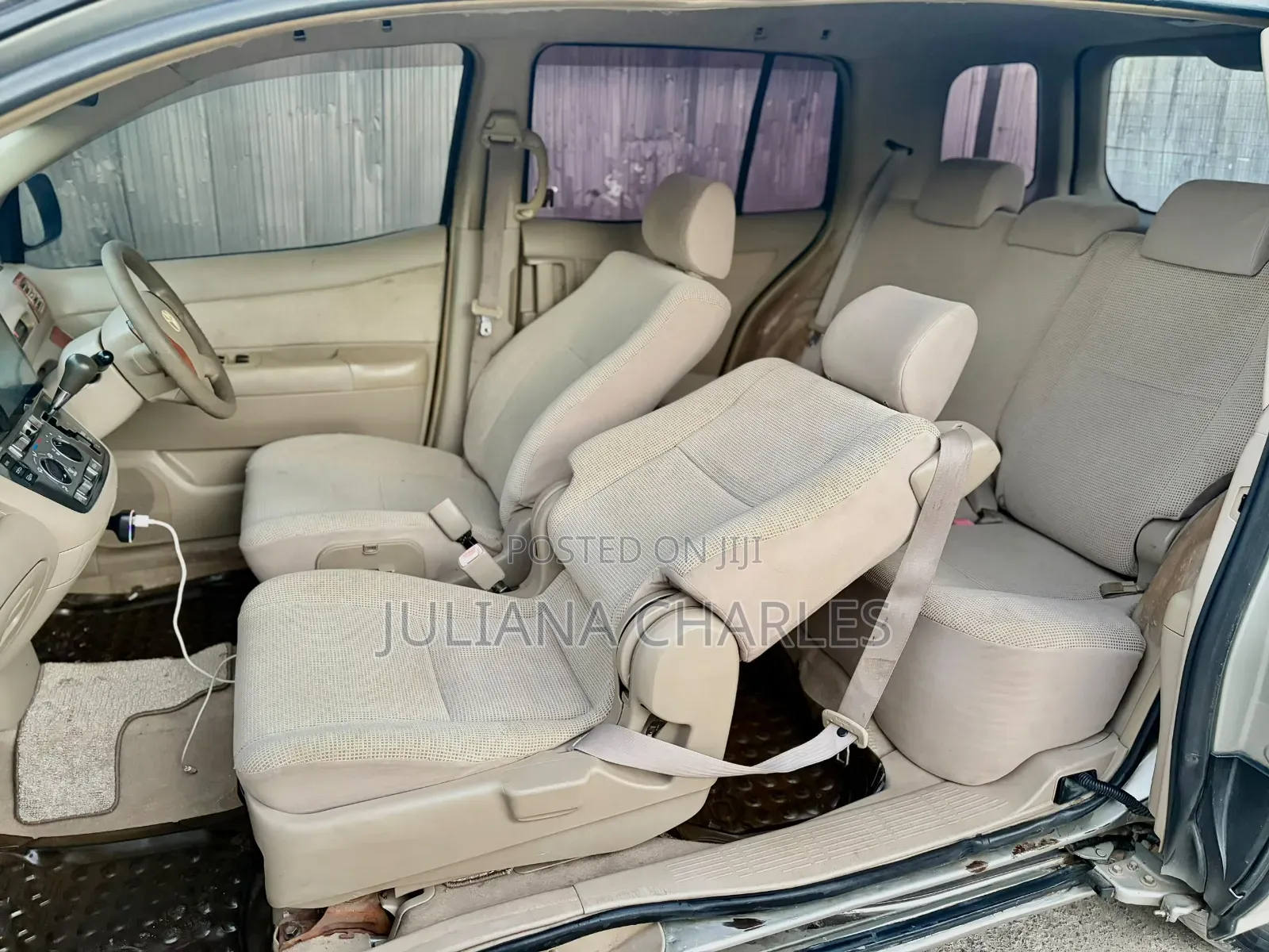 Toyota Raum 2004 Gray