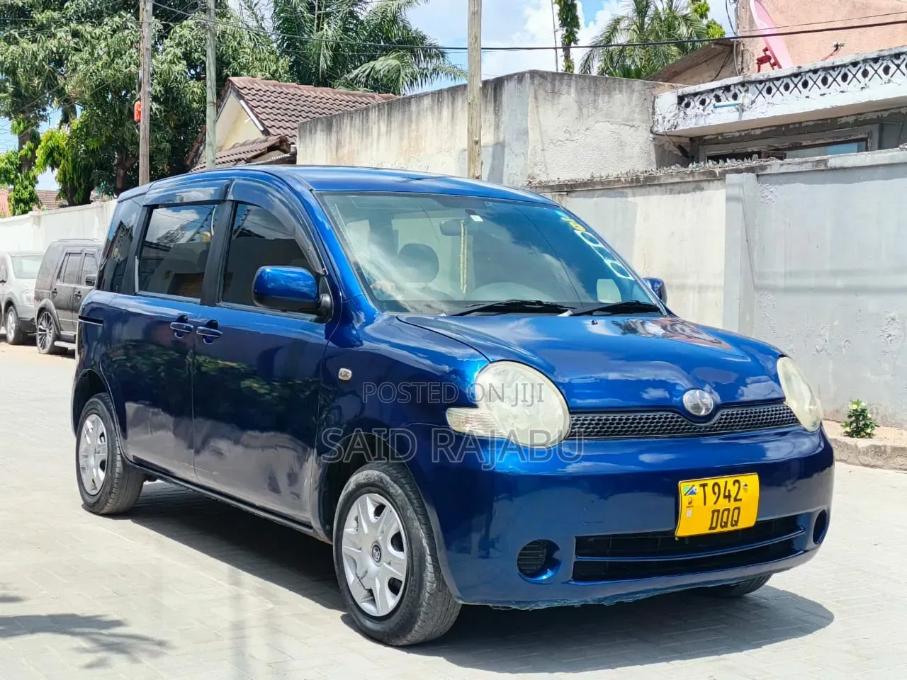 Toyota Sienta 1.5 FWD 2012 Blue