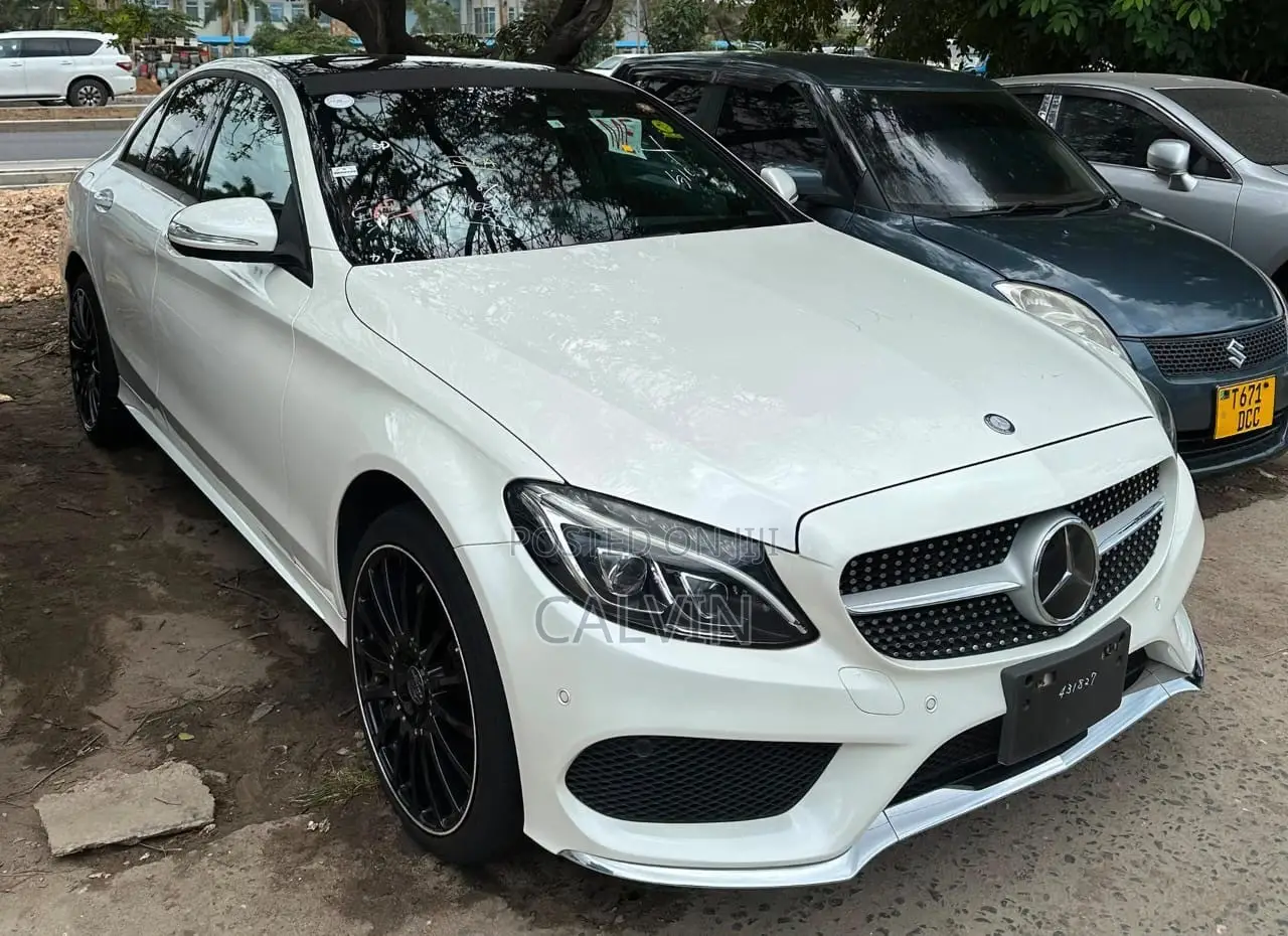 Mercedes-Benz C200 2016 White