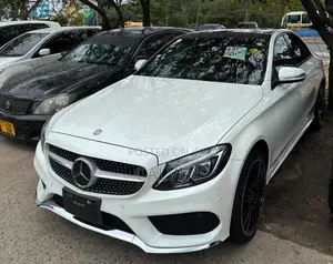 Mercedes-Benz C200 2016 White