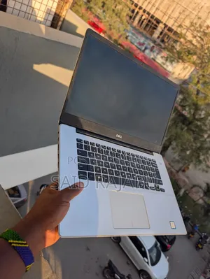 Laptop Dell Inspiron 15 8GB Intel Core i5 HDD+SSD 500GB