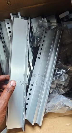 Rail Mini 300mm Zinapatikana Leo